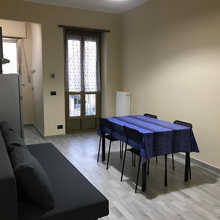 Il Borgo Antico: Vista Su Reggia Di Venaria Reale Apartment Ngoại thất bức ảnh
