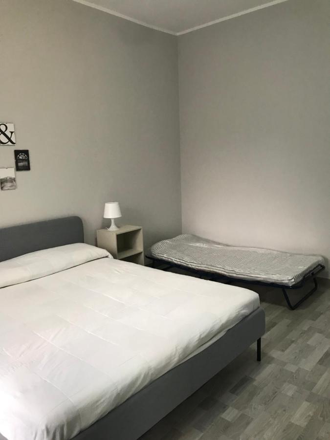 Il Borgo Antico: Vista Su Reggia Di Venaria Reale Apartment Ngoại thất bức ảnh